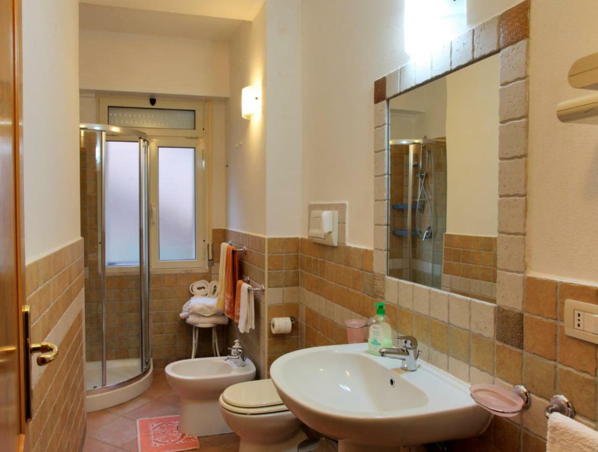 Casa Pireddu Apartment Cala Gonone Exterior photo